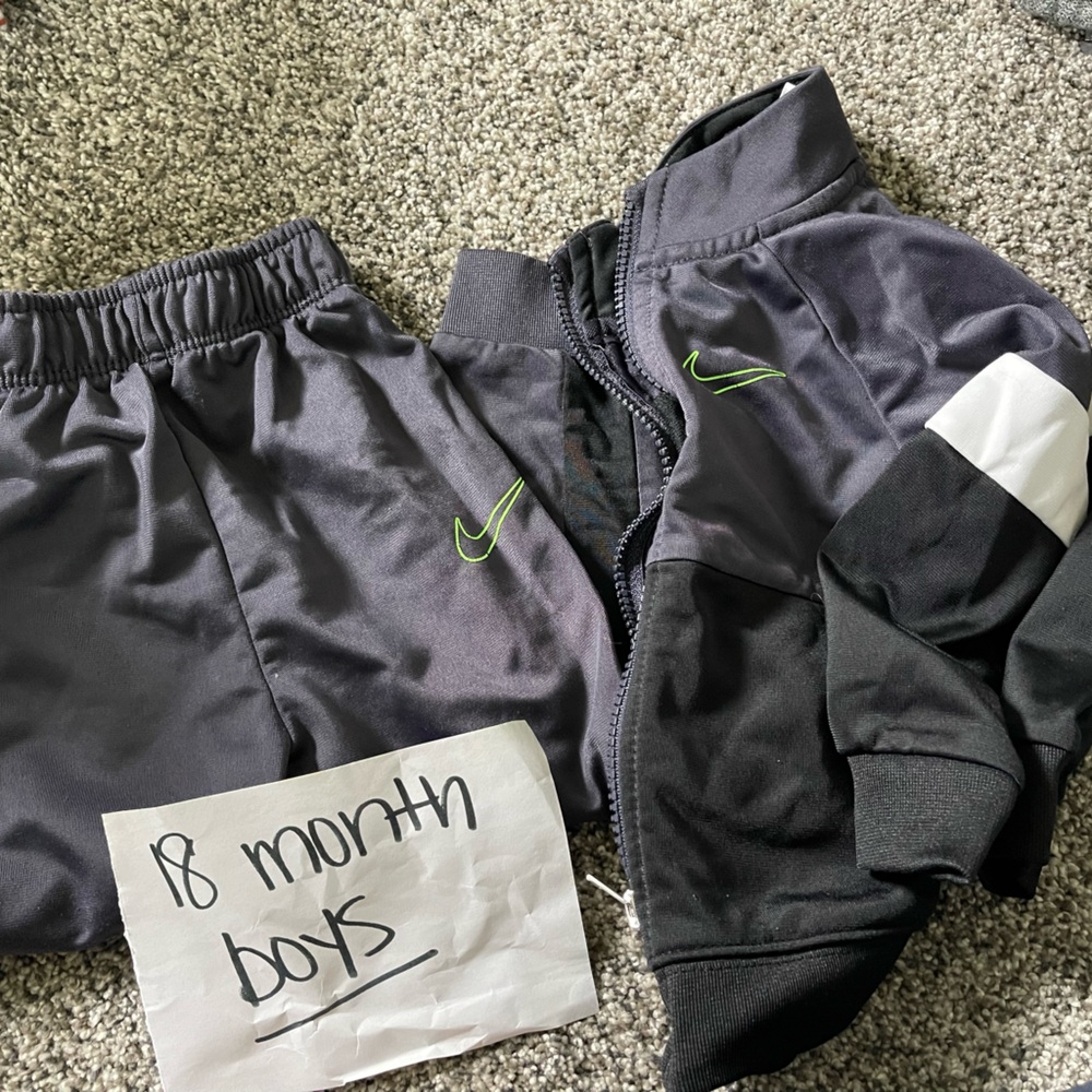 Zip up Nike Outfit